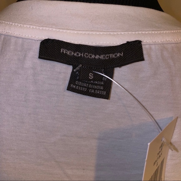 1 XS Left!! French Connection Women’s Graphic Tee - Picture 7 of 8